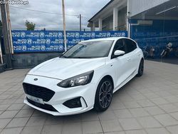 Branco Usado 2019 Ford Focus ST-Line Citadino | € 15.990 (Preço elevado)