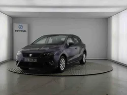 Cinzento Usado 2024 Seat Ibiza Style | € 17.700 (Preço justo)