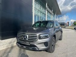 Cinza mountain Novo 2025 Mercedes GLB180 Advanced Plus SUV | € 52.900