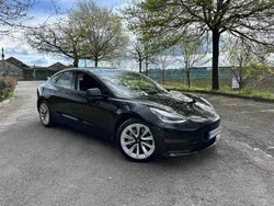 Preto Usado 2020 Tesla Model 3 Long Range Sedan | € 30.990 (Preço justo)
