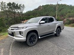 Cinzento Usado 2021 Mitsubishi L200 Pickup | € 31.000 (Preço justo)