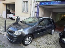Cinzento Usado 2008 Renault Clio II Carrinha | € 3.999 (Preço justo)