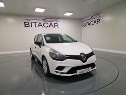 Branco Usado 2017 Renault Clio IV | € 12.750 (Preço elevado)