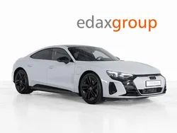 Branco Usado 2024 Audi e-tron GT quattro Sedan | € 71.990
