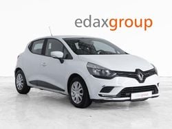 Branco Usado 2016 Renault Clio IV Zen | € 9.490 (Bom preço)