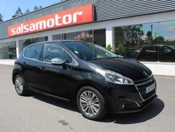 Preto Usado 2015 Peugeot 208 Citadino | € 10.500 (Preço justo)