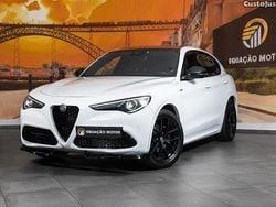 Branco Usado 2020 Alfa Romeo Stelvio Super SUV | € 26.900