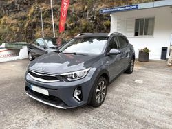 Cinza Usado 2021 Kia Stonic SUV | € 14.500 (Preço justo)