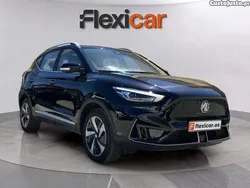 Preto Usado 2023 MG ZS Luxury Sedan | € 28.990 (Caro)