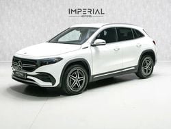 Branco Usado 2021 Mercedes EQA250 AMG line SUV | € 34.750 (Preço justo)