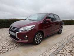 Vermelho (metalizado) Usado 2022 Mitsubishi Space Star Intense Citadino | € 14.980 (Preço elevado)
