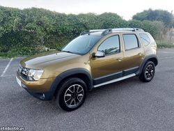 Verde Usado 2016 Dacia Duster Prestige SUV | € 12.900 (Bom preço)
