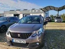 Cinzento Usado 2016 Peugeot 2008 SUV | € 13.600 (Caro)
