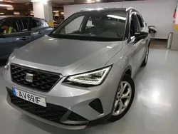 Cinza Usado 2022 Seat Arona FR SUV | € 19.490 (Preço justo)
