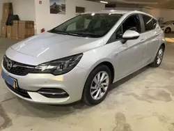 Cinza Usado 2020 Opel Astra Design & Tech Sedan | € 16.850 (Preço elevado)