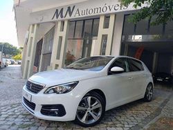 Branco Usado 2020 Peugeot 2008 SUV | € 14.350 (Bom preço)