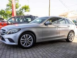 Cinzento Usado 2019 Mercedes C200 | € 26.500 (Preço justo)