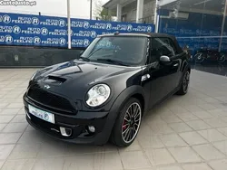 Preto Usado 2011 Mini John Cooper Works Citadino | € 14.600 (Preço justo)