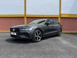 Castanho Usado 2024 Volvo V60 Carrinha | € 54.900