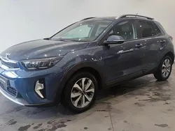 Azul Usado 2023 Kia Stonic SUV | € 18.750 (Preço elevado)