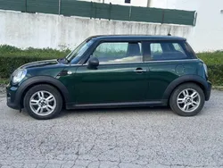 Verde (metalizado) Usado 2012 Mini ONE Citadino | € 9.500 (Preço justo)