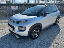 Cinza Usado 2019 Citroën C3 PureTech Citadino | € 13.950 (Preço justo)