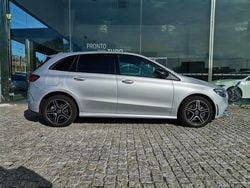 Prata iridium Usado 2023 Mercedes B250e Monovolume | € 45.000 (Preço justo)