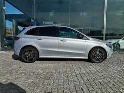 Mercedes B250e