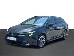 Preto (pintura metalizada) Usado 2023 Toyota Corolla Comfort Sedan | € 29.750 (Caro)