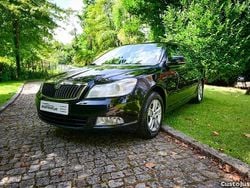 Preto Usado 2009 Skoda Octavia Elegance Carrinha | € 5.900 (Preço justo)