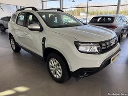 Branco Usado 2023 Dacia Duster SUV | € 28.990