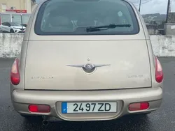 Usado 2004 Chrysler PT Cruiser Limited Sedan | € 3.500