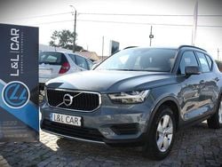 Cinzento Usado 2021 Volvo XC40 SUV | € 25.900 (Preço justo)