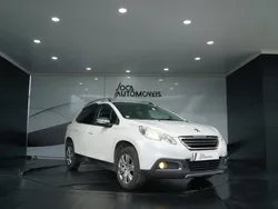 Usado 2015 Peugeot 2008 Allure SUV | € 12.950 (Caro)