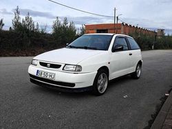Branco Usado 1996 Seat Ibiza Citadino | € 1.250 (Super Preço)