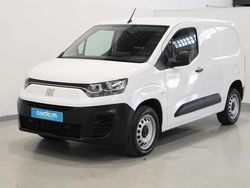 Branco Usado 2023 Fiat Doblò Monovolume | € 17.990 (Preço elevado)