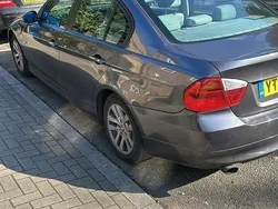 Cinzento Usado 2005 BMW 320 | € 5.500 (Super Preço)