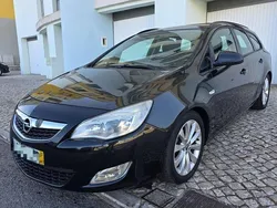 Usado 2012 Opel Astra Cosmo Carrinha | € 4.400