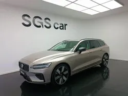 Outro Usado 2024 Volvo V60 Plus Carrinha | € 49.800 (Preço elevado)