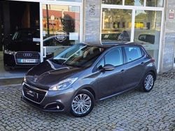 Cinzento Usado 2019 Peugeot 208 Active Citadino | € 9.950 (Super Preço)