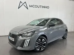 Cinza Usado 2025 Peugeot e-208 Allure Citadino | € 31.990