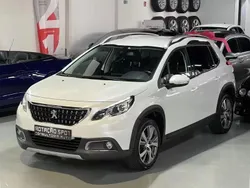 Branco Usado 2017 Peugeot 2008 Allure SUV | € 10.990 (Bom preço)