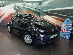Preto Usado 2021 Toyota Yaris | € 15.699 (Preço justo)