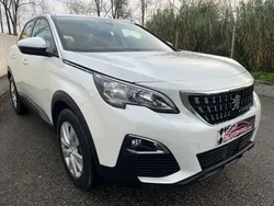 Branco Usado 2019 Peugeot 3008 Allure SUV | € 19.900 (Preço justo)