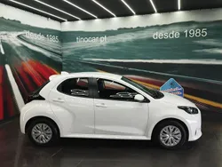 Branco Usado 2021 Toyota Yaris | € 14.799 (Preço justo)