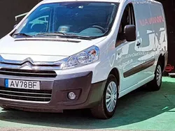 Branco Usado 2016 Citroën Jumpy Monovolume | € 11.990