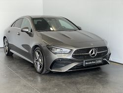 Cinzento escuro metalizado Usado 2023 Mercedes 180 AMG line Sedan | € 48.500