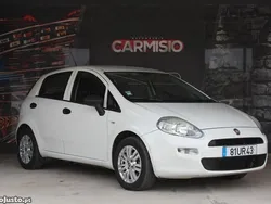 Branco Usado 2018 Fiat Punto Easy Citadino | € 7.900 (Preço justo)