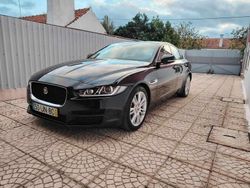 Preto Usado 2016 Jaguar XE Sedan | € 20.900 (Preço elevado)