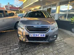 Cinzento Usado 2015 Peugeot 2008 SUV | € 9.999 (Preço justo)
